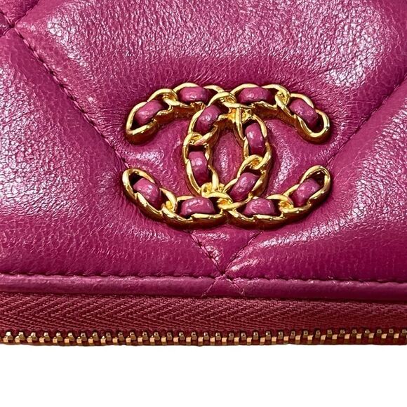 CHANEL Long Wallet Matelasse 19 Lambskin Pink Gold Hardware - Picture 3 of 11